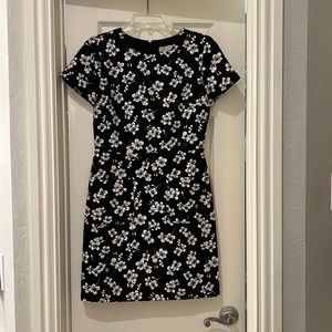 LOFT floral dress with pockets